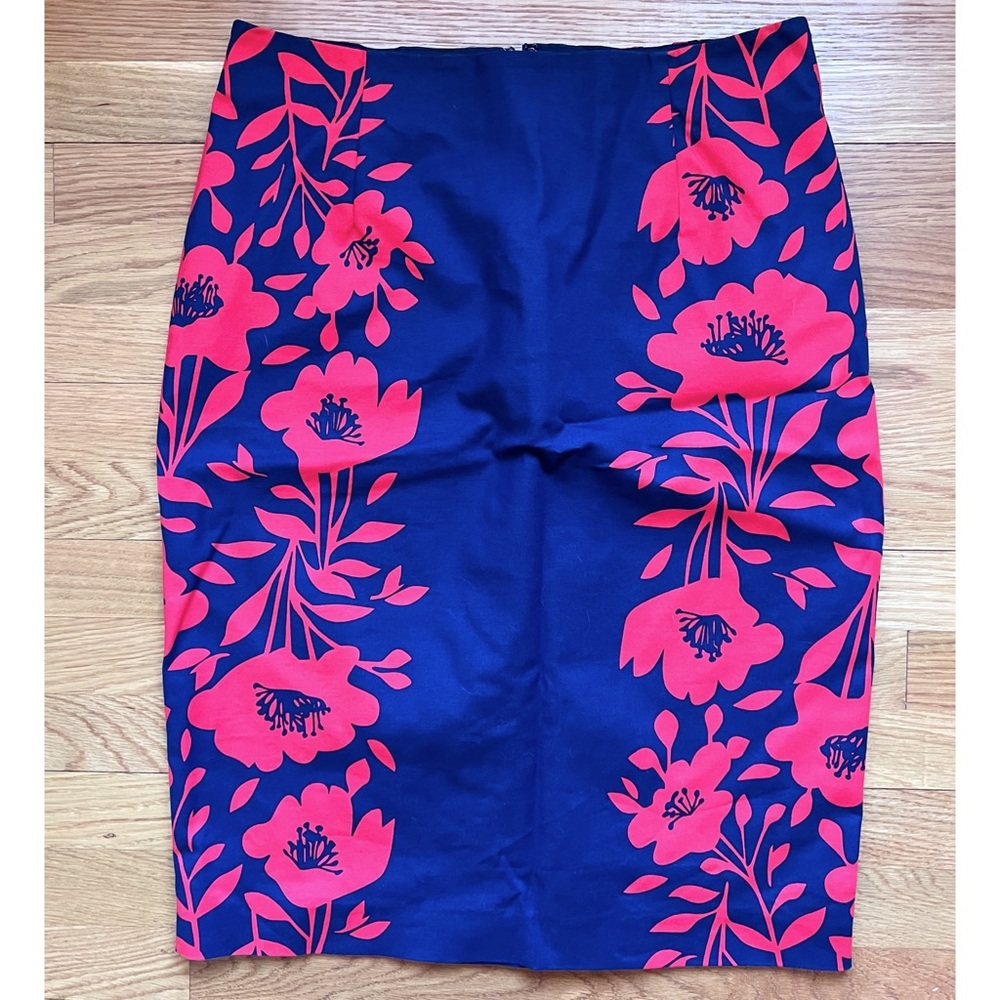 Boden pencil skirt in blue and red floral pattern, 10R